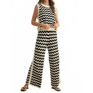 NEW MIOU MUSE color combo crochet knitted pants in black/white